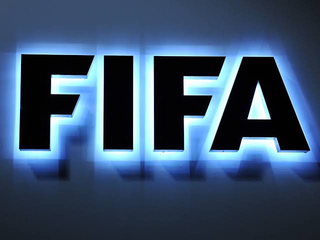FIFA ta yi alƙawarin ba ƙasashe dala miliyan 40 idan suka amince da shirin sayar da wani ɓangare na Kofin Duniya